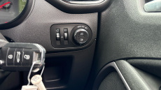 Vauxhall Crossland X 1.2 SE 5dr Petrol Hatchback